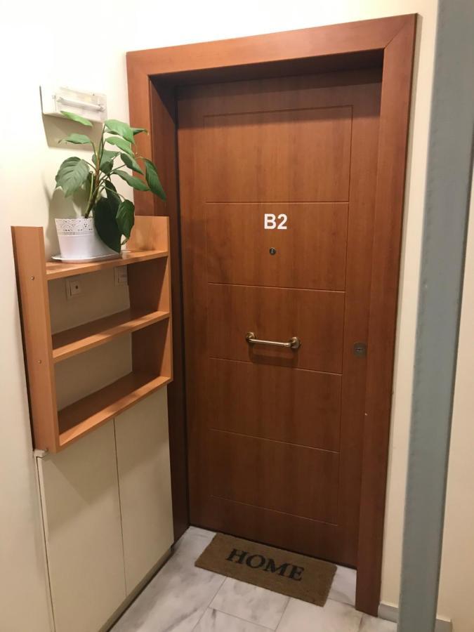 Cozy Studio Apartment In Pireus Экстерьер фото
